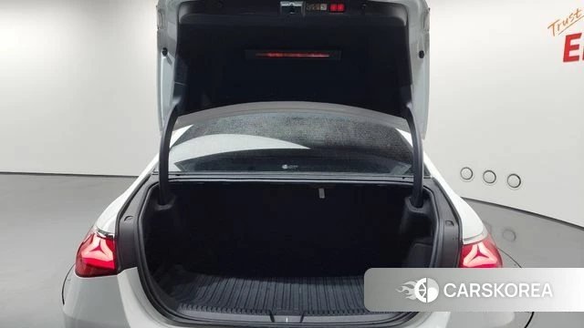 Mercedes-Benz E-Class W214 id 4381368 из Кореи 9