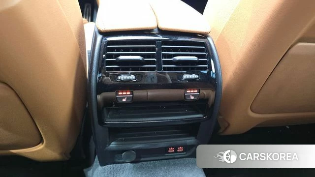 BMW 5 Series (G30) id 4223288 из Кореи 9