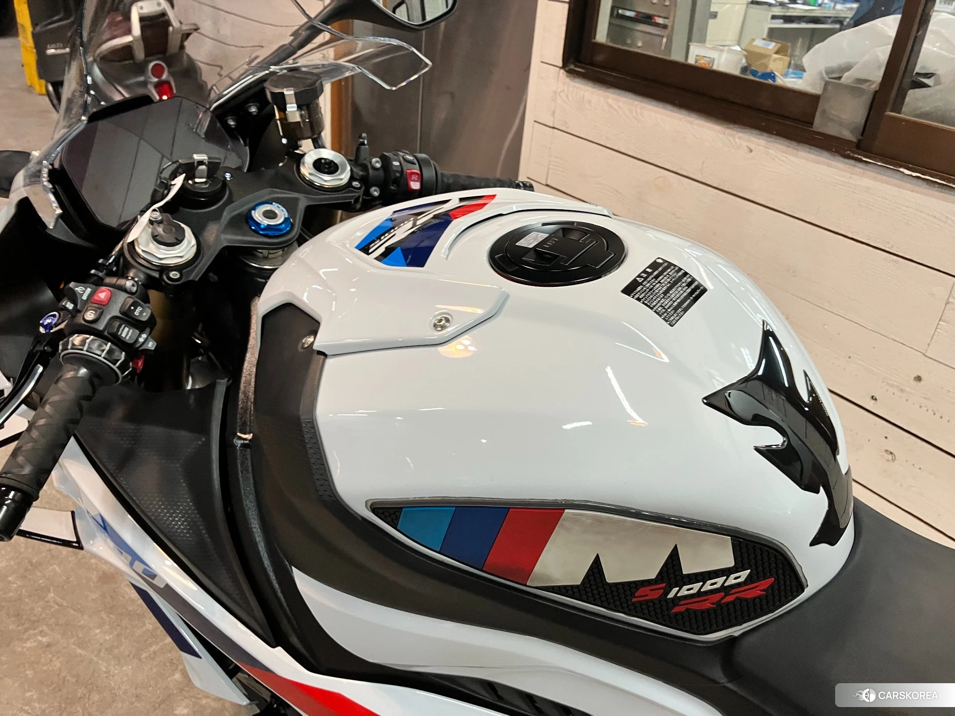 Проданный BMW S1000RR M PACKAGE id 4391967 из Японии, фото 9