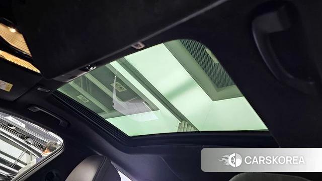 BMW 5 Series (G30) id 3839956 из Кореи 9