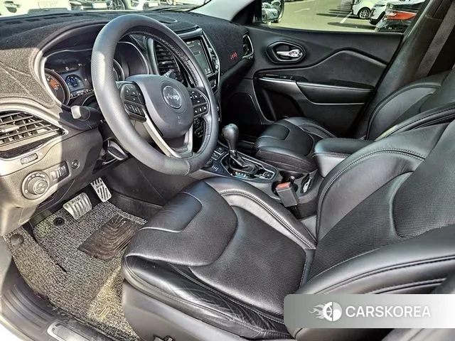 Jeep Cherokee (KL) id 2225426 из Кореи 9