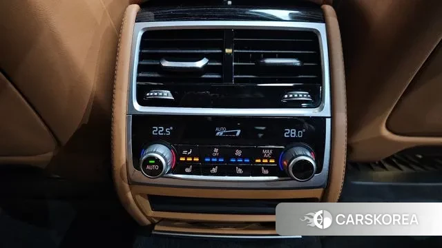 BMW 7 Series (G11) id 3412695 из Кореи 9