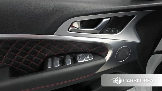 Genesis G70 id 4490556 из Кореи 9
