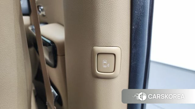 Kia The New Carnival id 4188357 из Кореи 9