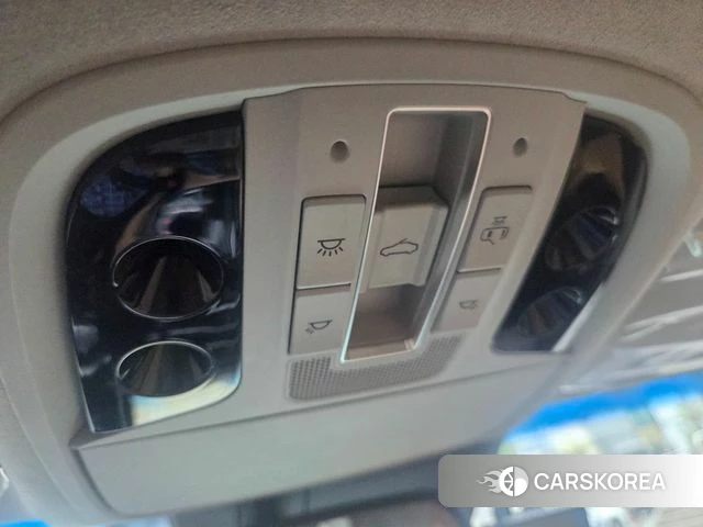 Kia K7 Premier id 4918229 из Кореи 9