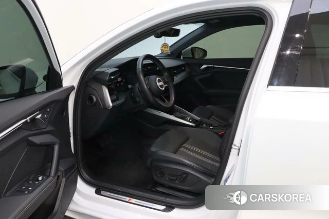 Audi A3 id 4257579 из Китая 9