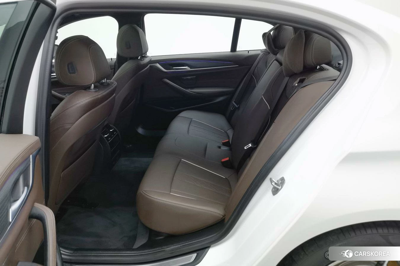 BMW 5 series PHEV id 4504991 из Китая 9