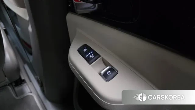 Kia The New Carnival 4th Generation id 3079386 из Кореи 9