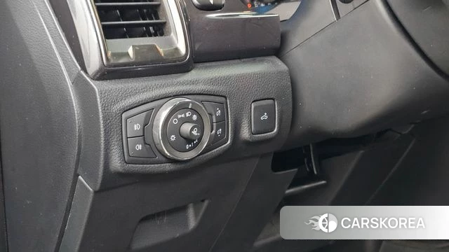 Ford Ranger 3rd Generation id 4687480 из Кореи 9