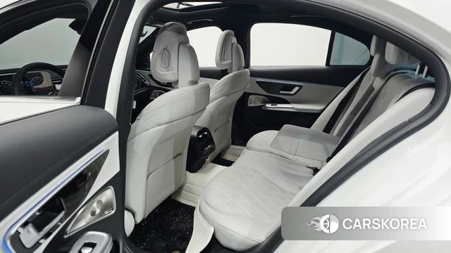 Mercedes-Benz E-Class W214 id 4617390 из Кореи 9
