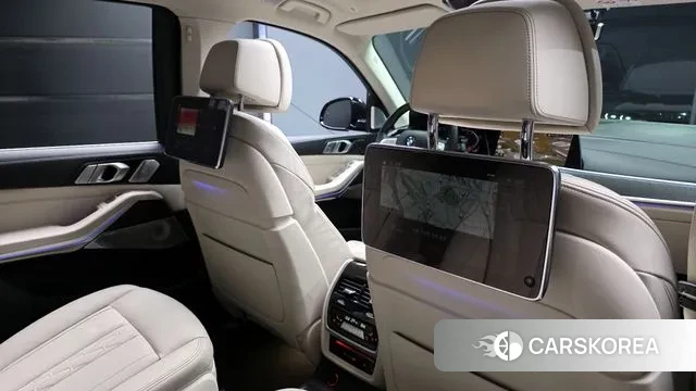 BMW X7 (G07) id 2975521 из Кореи 9