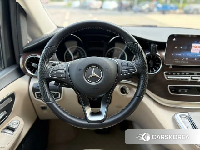 Mercedes-Benz V-class id 4271284 из Китая 9