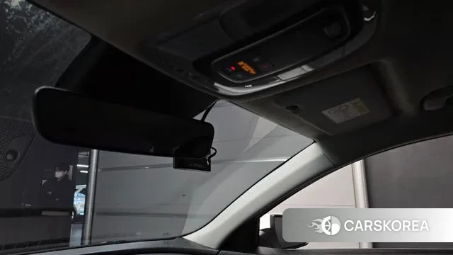 Hyundai Avante (CN7) id 3379934 из Кореи 9