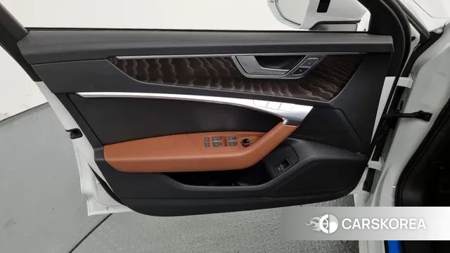 Audi A6 (C8) id 2889891 из Кореи 9