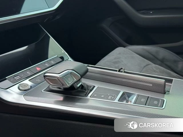 Audi A6L id 4300416 из Китая 9