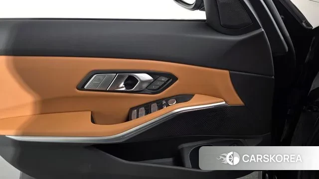 BMW 3 Series (G20) id 3451925 из Кореи 9