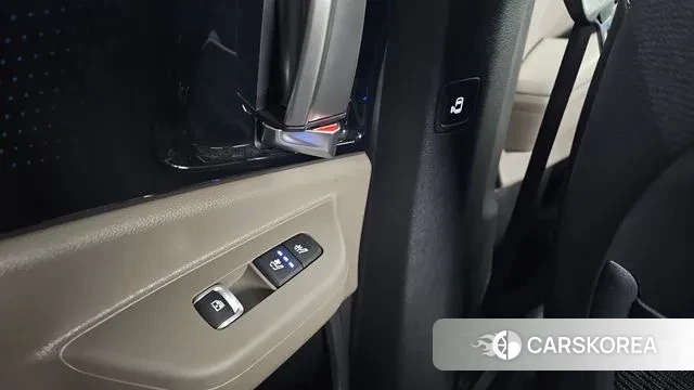 Kia The New Carnival 4th Generation id 3305042 из Кореи 9