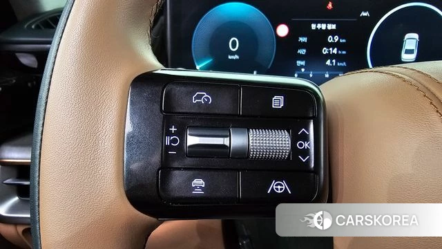 Hyundai Grandeur Hybrid (GN7) id 4847603 из Кореи 9
