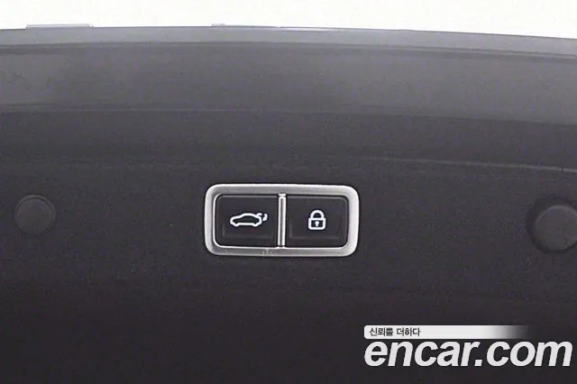 Hyundai Grandeur Hybrid (GN7) id 2867559 из Кореи 9