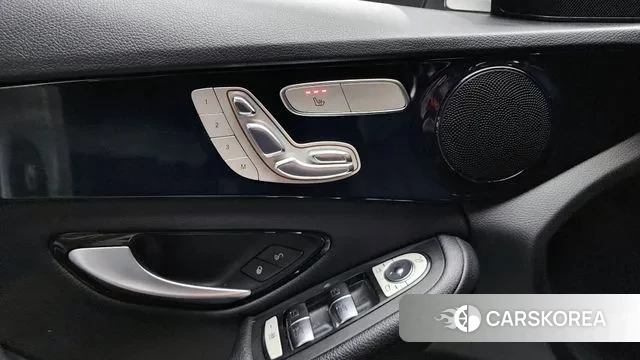 Mercedes-Benz C-Class W205 id 3330651 из Кореи 9