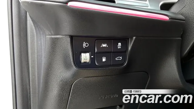 Hyundai The New Grandeur IG Hybrid id 2955415 из Кореи 9