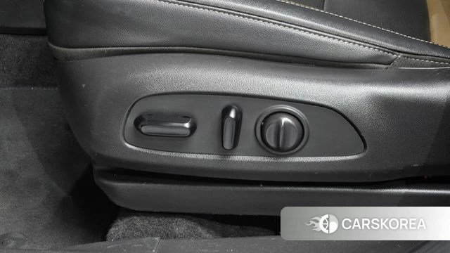 Chevrolet (GM Daewoo) Trailblazer id 4906544 из Кореи 9