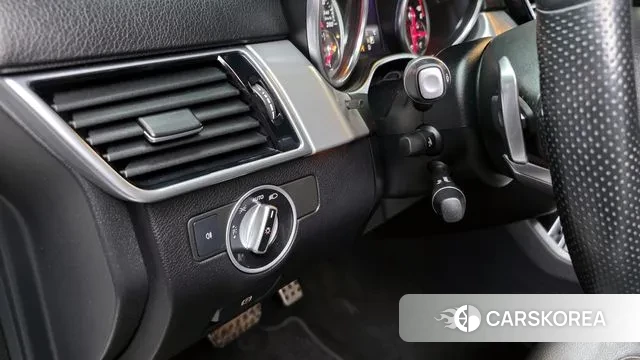 Mercedes-Benz GLE - Class W166 id 3647202 из Кореи 9