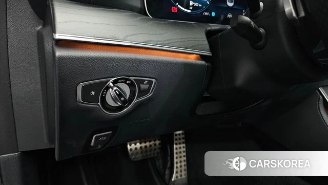 Mercedes-Benz E-Class W213 id 3965173 из Кореи 9