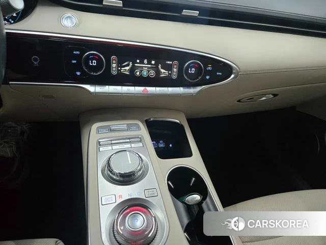 Genesis GV70 id 4561997 из Кореи 9