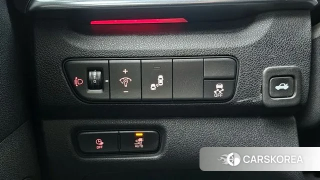 Kia Niro Plus id 3654643 из Кореи 9