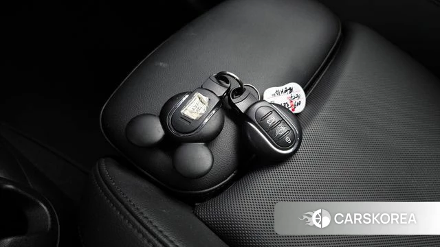 Mini Cooper D id 3893821 из Кореи 9