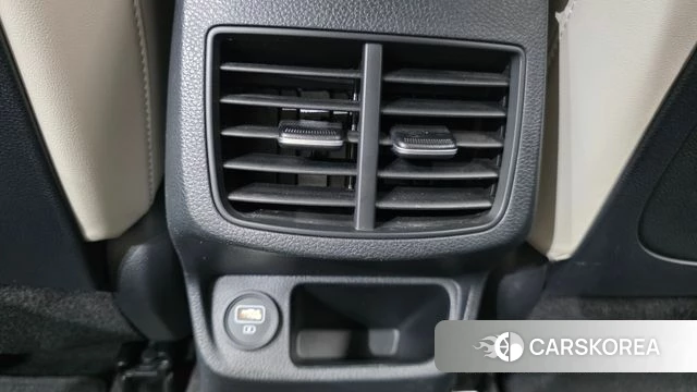 Kia Seltos id 4624379 из Кореи 9