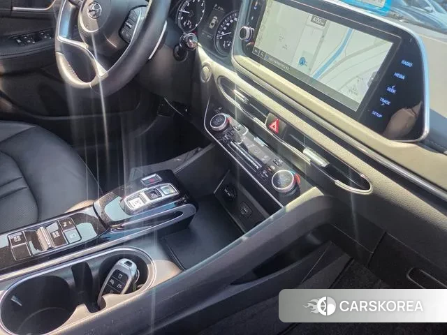 Hyundai Sonata (DN8) id 3053915 из Кореи 9