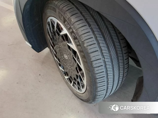 Hyundai Ionic 5 id 3909699 из Кореи 9