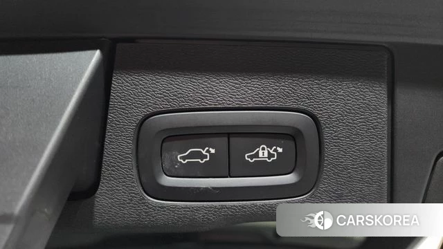 Volvo XC60 second Generation id 4429257 из Кореи 9