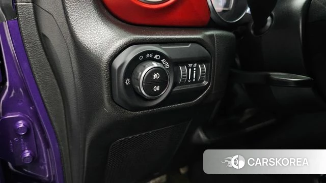 Jeep Wrangler (JL) id 4584719 из Кореи 9