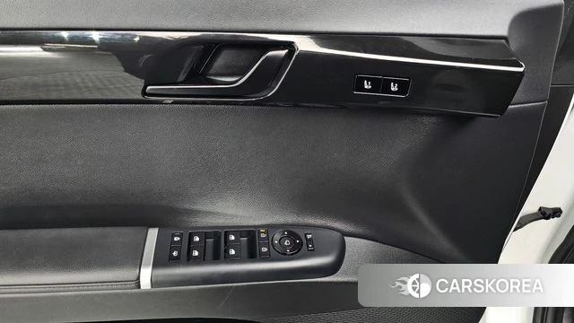 Hyundai Grandeur (GN7) id 3838853 из Кореи 9