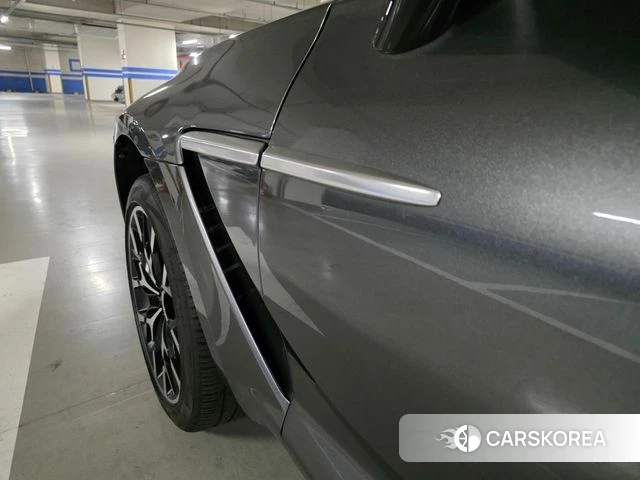 Aston Martin DBX id 3872062 из Кореи 9