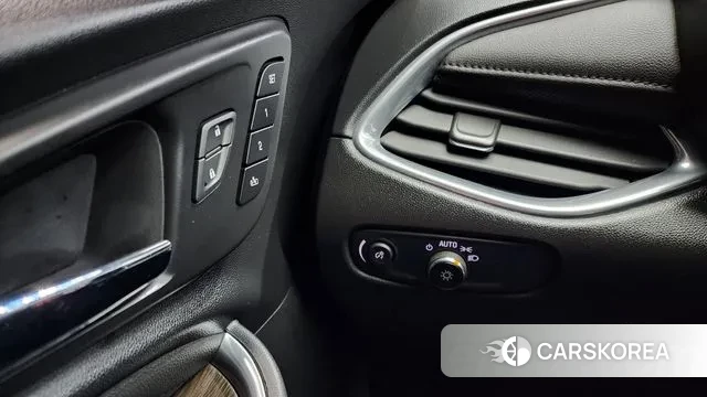 Chevrolet (GM Daewoo) The New Malibu id 3009174 из Кореи 9