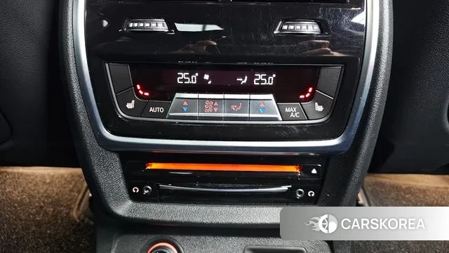 BMW X7 (G07) id 3525379 из Кореи 9