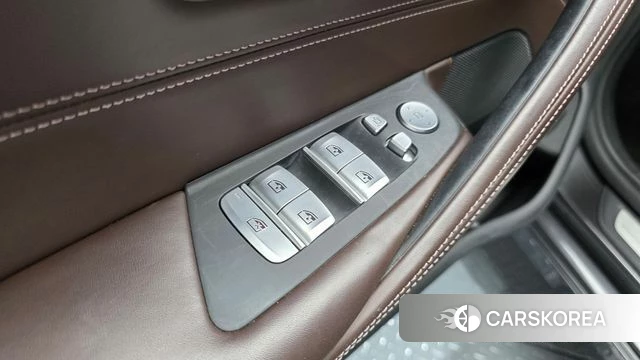 BMW 5 Series (G30) id 4397031 из Кореи 9
