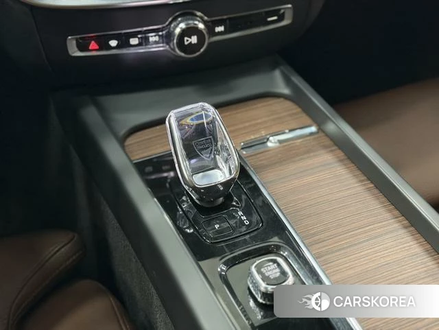 Volvo S60 id 4227309 из Китая 9