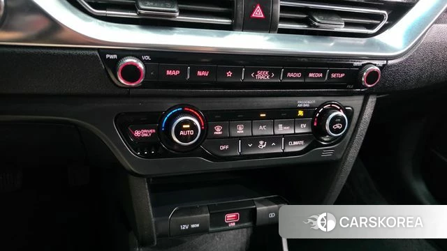 Kia Niro EV id 4489646 из Кореи 9