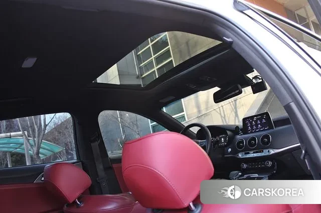 Kia Stinger id 3742028 из Кореи 9