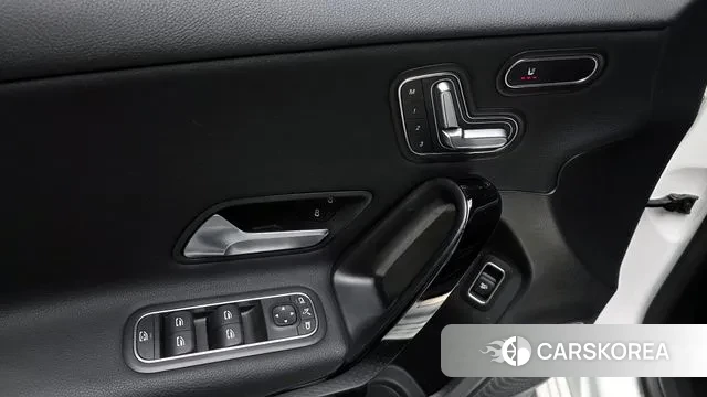 Mercedes-Benz A-Class W177 id 3514482 из Кореи 9