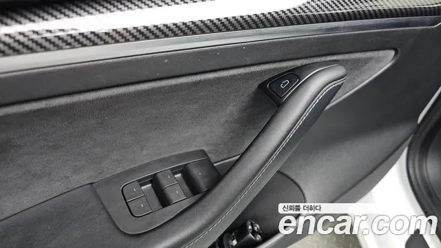 Tesla Model 3 id 2674754 из Кореи 9