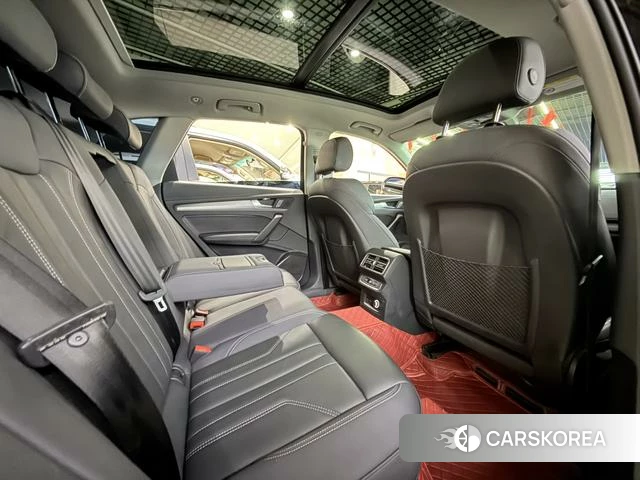 Audi Q5L id 4258590 из Китая 9