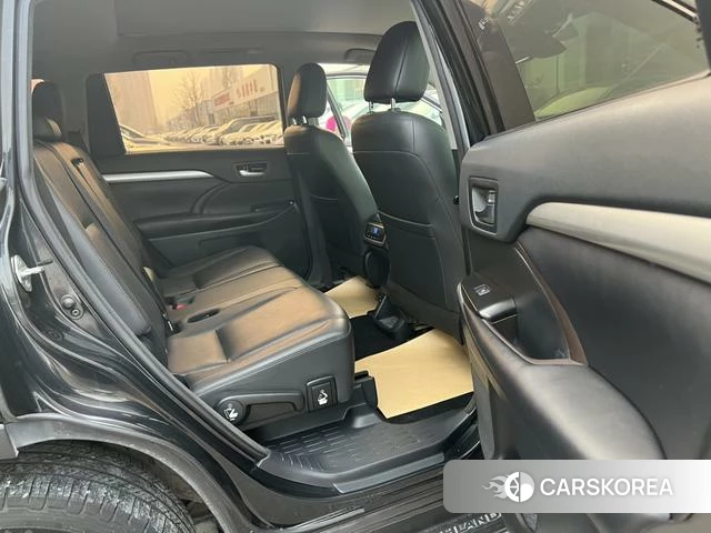 Toyota Highlander id 4228454 из Китая 9
