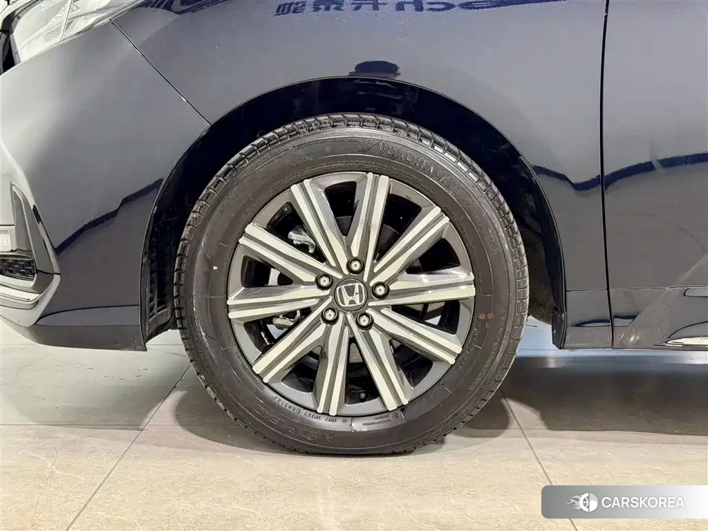 Honda Odyssey id 4576446 из Китая 9