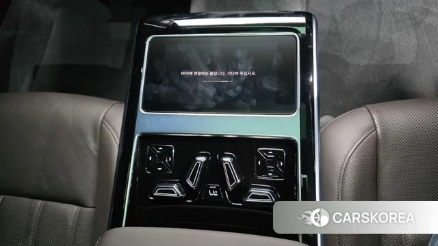 Audi A8 (D5) id 4880333 из Кореи 9